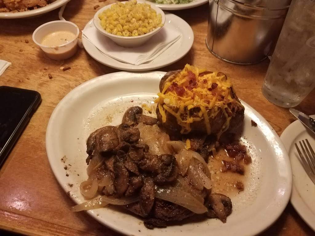 Texas Roadhouse | restaurant | 1631 Westbank Expy, Harvey, LA 70058, USA | 5042279396 OR +1 504-227-9396