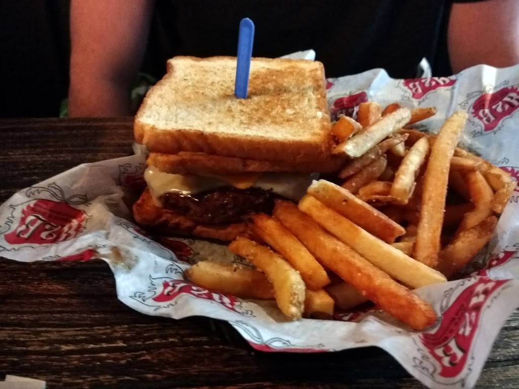 B2B Burgers 2 Beer Concord | restaurant | 7669 Crile Rd, Painesville, OH 44077, USA | 4407548701 OR +1 440-754-8701