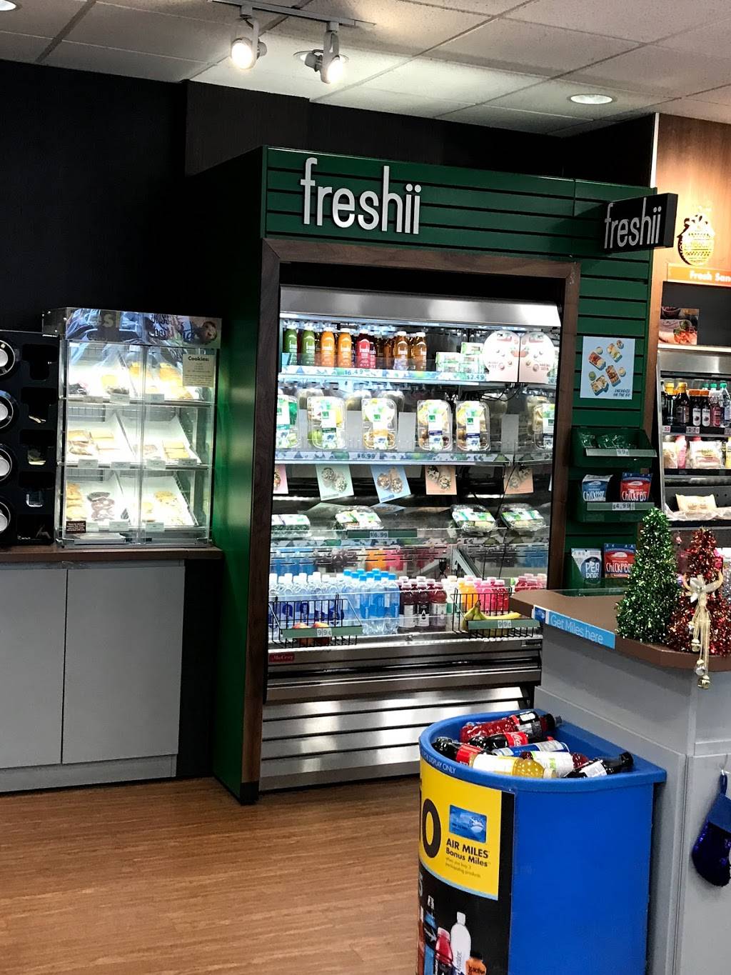 FRESHII X SHELL | restaurant | 2562 Weston Rd, North York, ON M9N 2A8, Canada | 4162457449 OR +1 416-245-7449