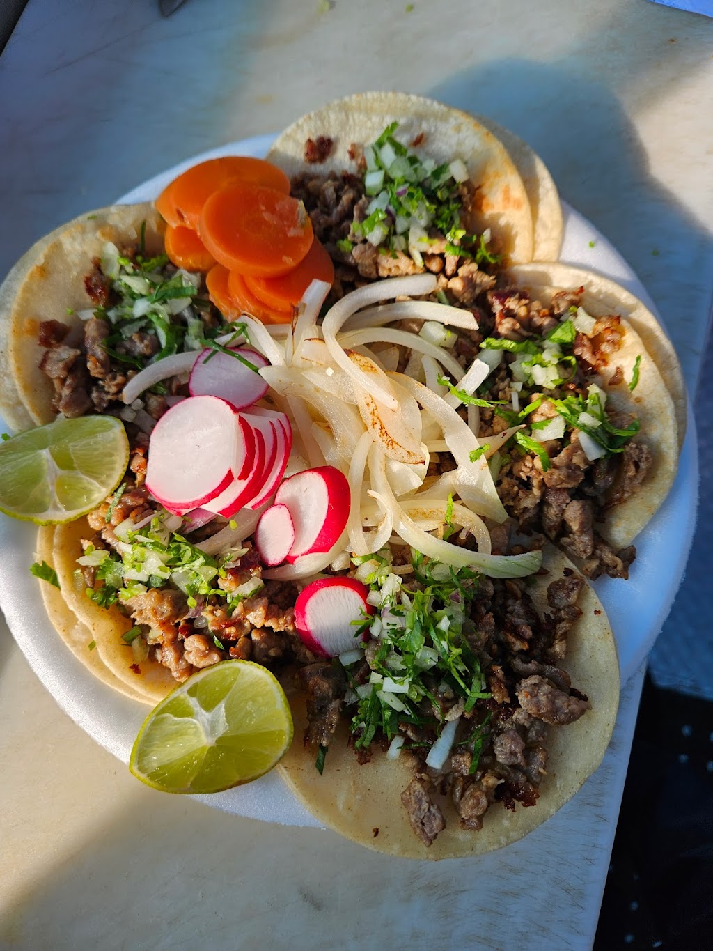 Susis Super Antojitos | restaurant | 12850 Buaro St, Garden Grove, CA 92840, USA | 7146310490 OR +1 714-631-0490