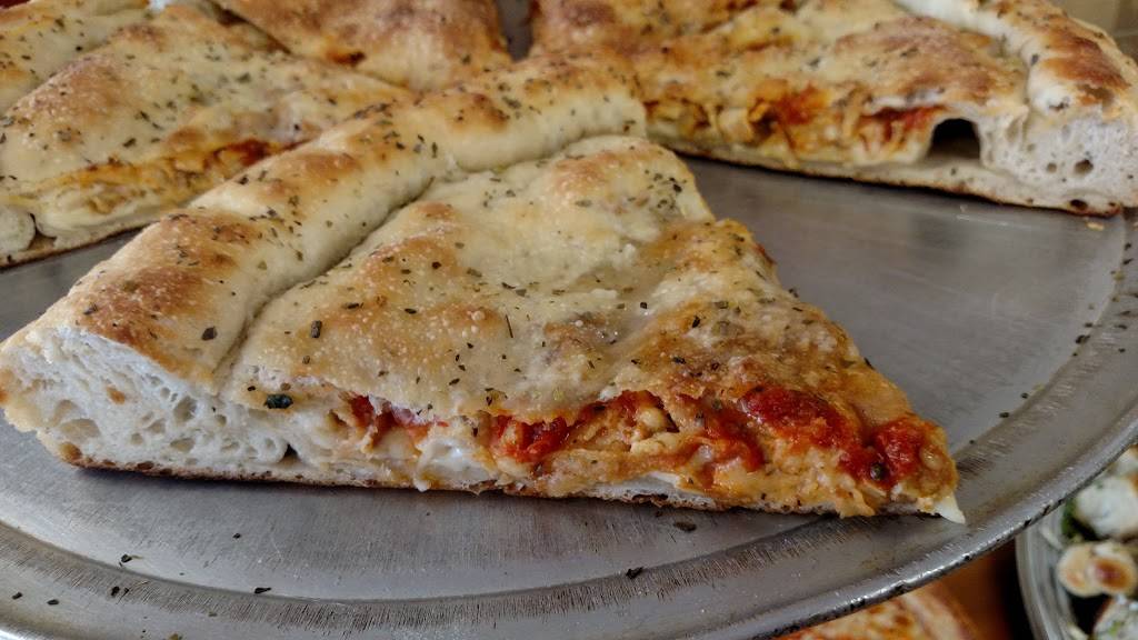 Pizza Mia | restaurant | 3650 US Highway 9W # East, Highland, NY 12528, USA | 8456914545 OR +1 845-691-4545