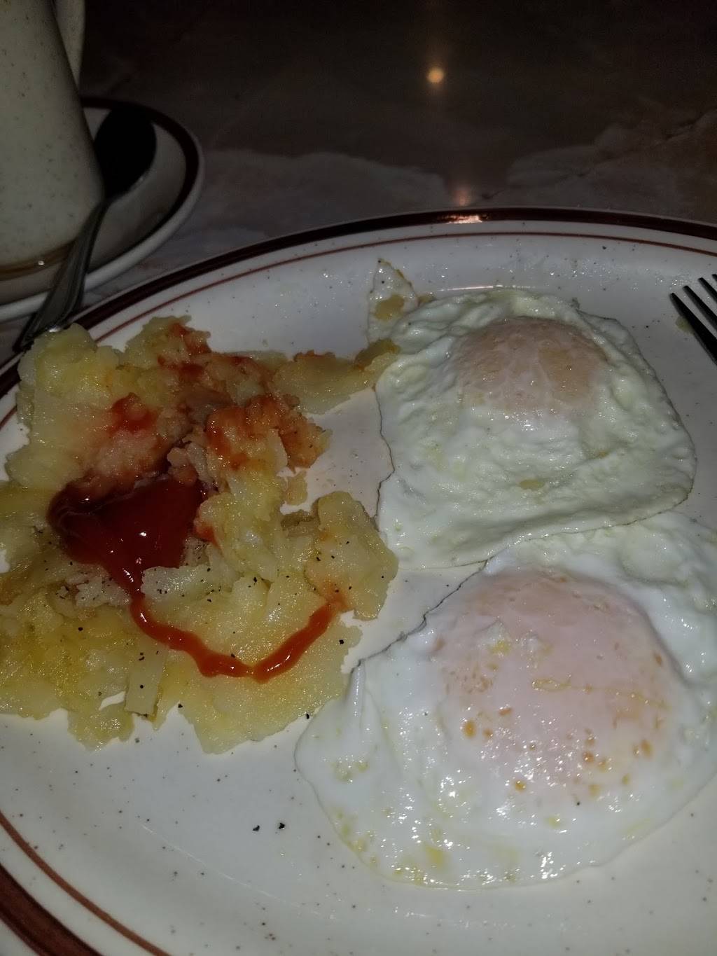 M & M Restaurant | restaurant | 2736 E Allegheny Ave, Philadelphia, PA 19134, USA | 2154234990 OR +1 215-423-4990