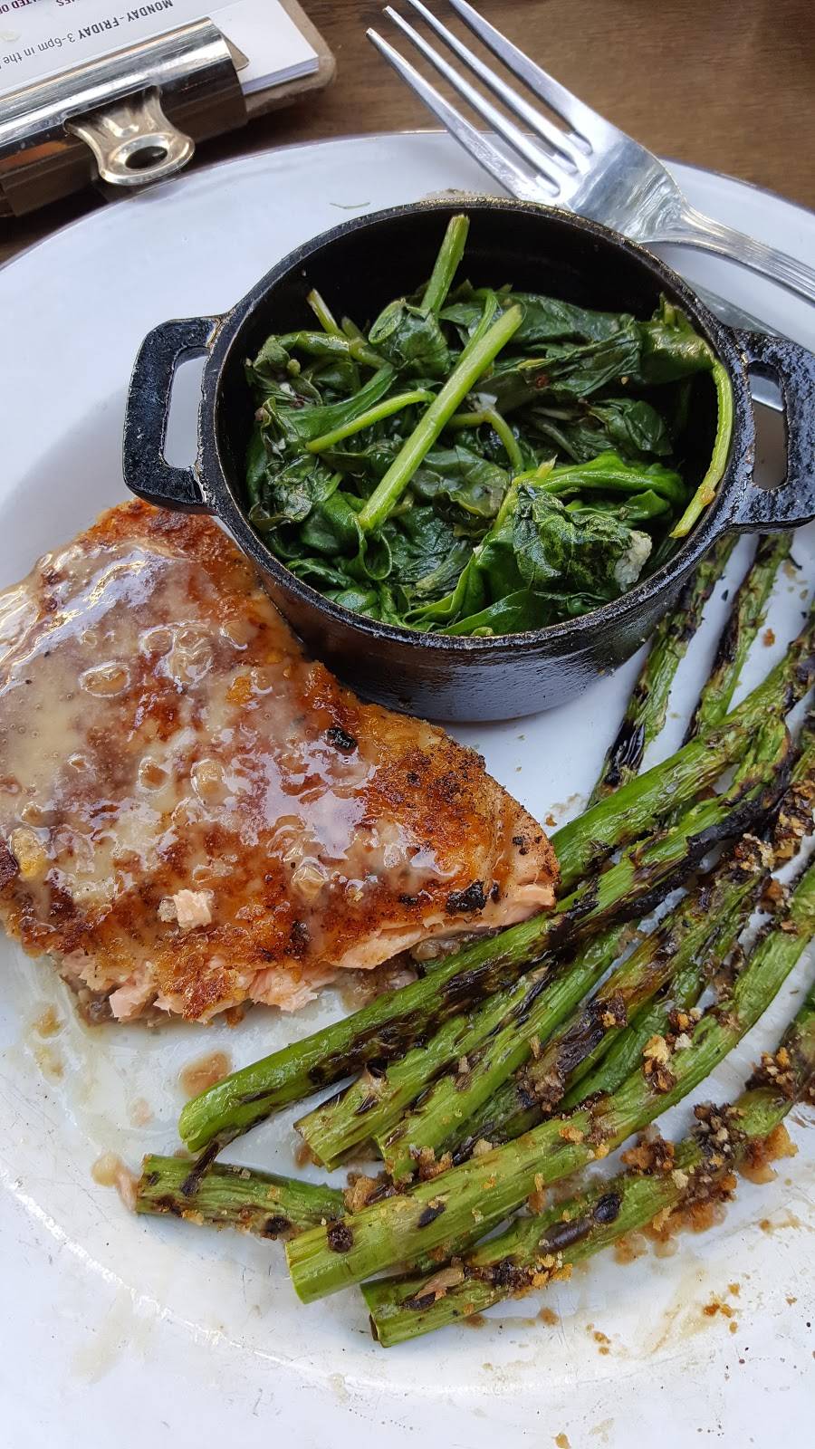 Georges Greek Cafe | restaurant | 135 Pine Ave, Long Beach, CA 90802, USA | 5624371184 OR +1 562-437-1184