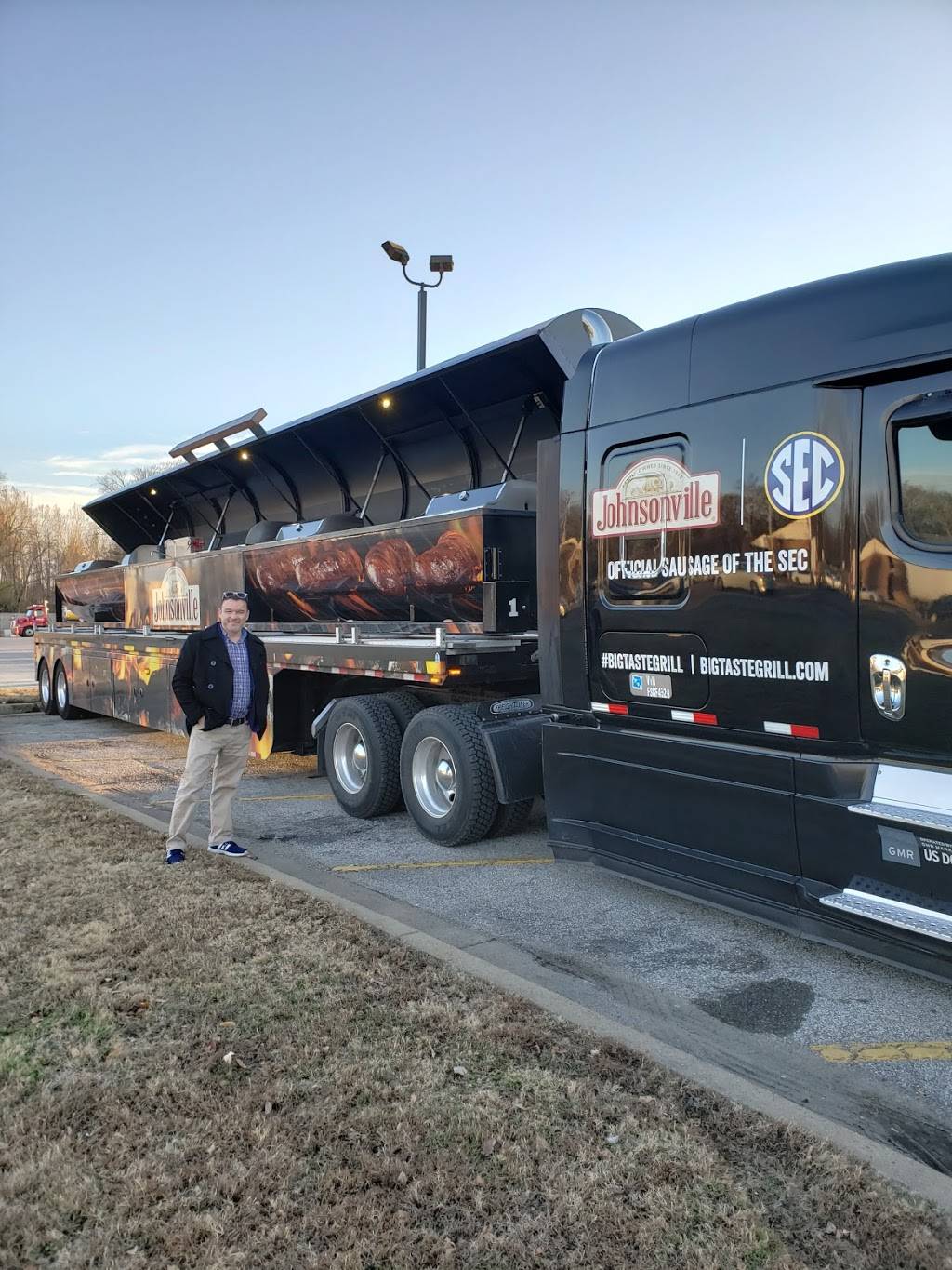 Pilot Travel Center | restaurant | 5021 Lamar Ave, Memphis, TN 38118, USA | 9013660337 OR +1 901-366-0337