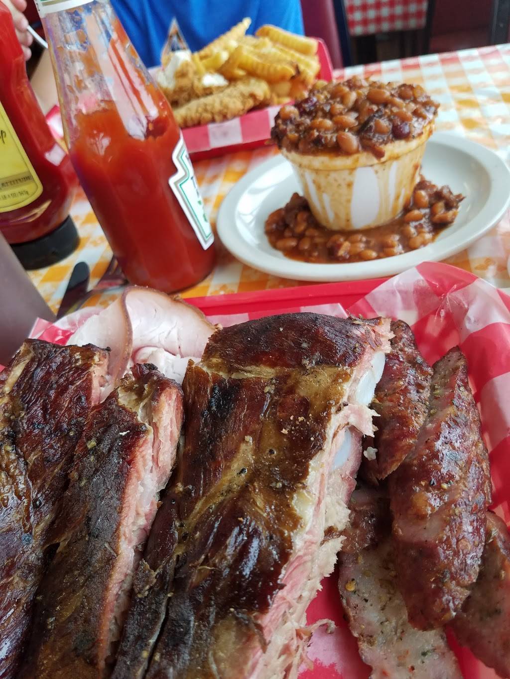 We B Smokin | restaurant | 32580 Airport Rd, Paola, KS 66071, USA | 9132566802 OR +1 913-256-6802