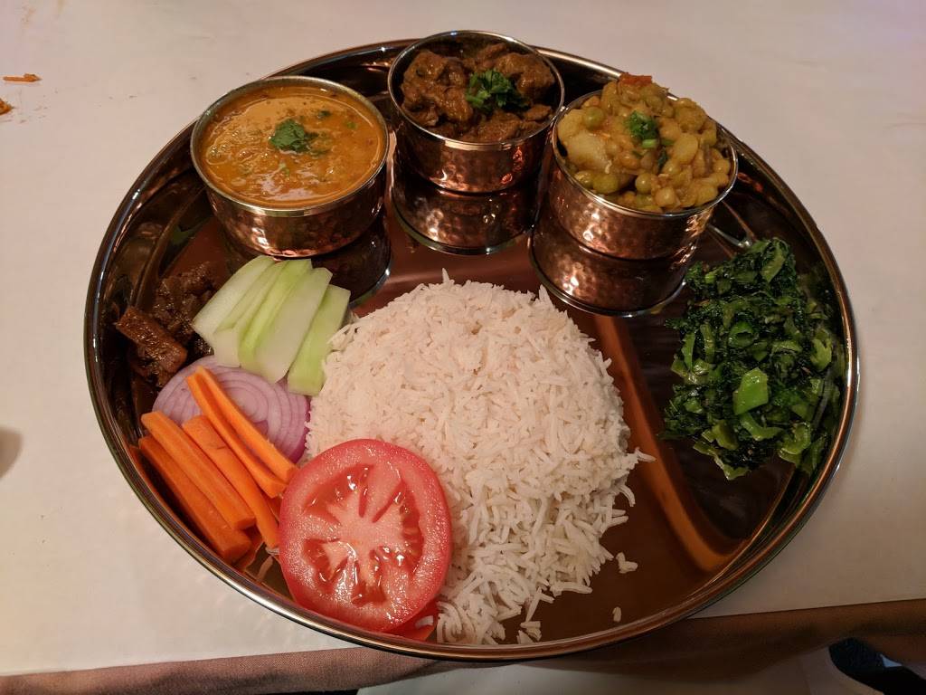 Everest Spice | restaurant | 7434 Derry St, Harrisburg, PA 17111, USA | 7177102997 OR +1 717-710-2997