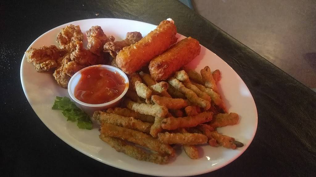 Docs | restaurant | 18625 Main St, Tontogany, OH 43565, USA | 4198234081 OR +1 419-823-4081