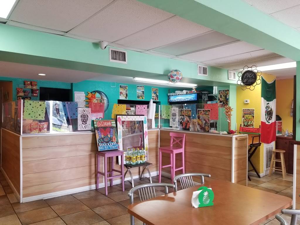 Chulas | restaurant | 4391 10th Ave N, Lake Worth, FL 33461, USA | 5617290494 OR +1 561-729-0494