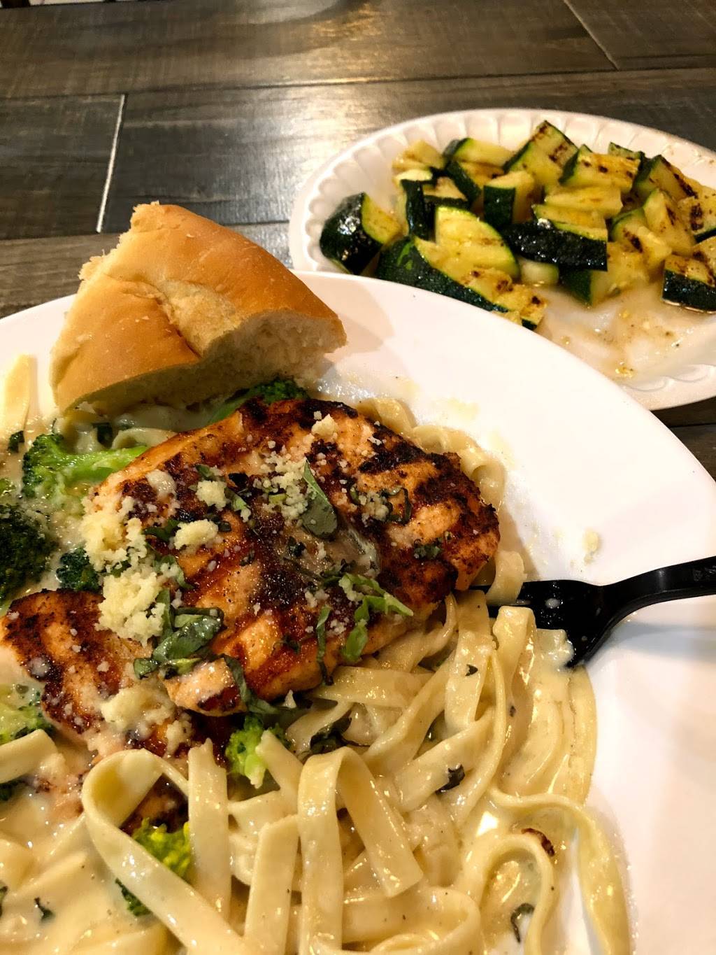 Phil’s Fish Grill | meal delivery | 1175 W Carson St, Torrance, CA 90502, USA | 3102126268 OR +1 310-212-6268