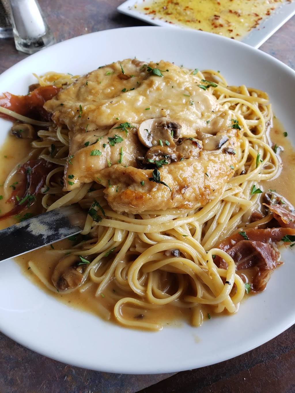 The Marina at the Wharf | restaurant | 543 N Shore Rd, Revere, MA 02151, USA | 7816293798 OR +1 781-629-3798