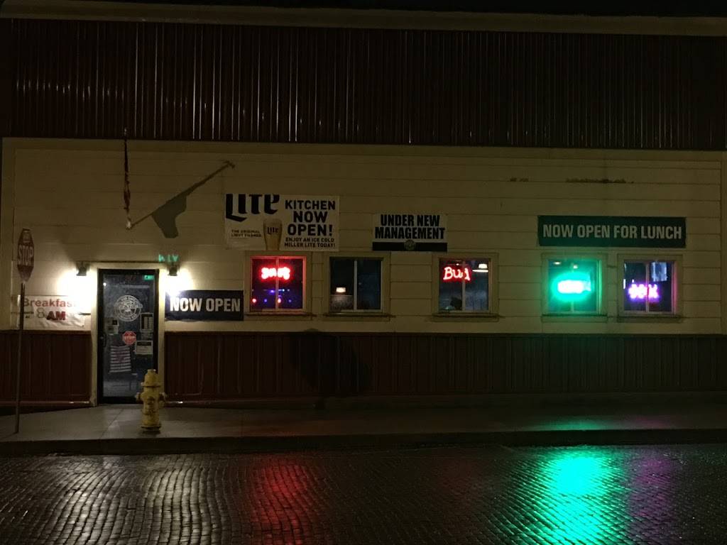 Jack and Diane’s USA cafe and Sports Bar | restaurant | 21 N Pearl St, Knox, IN 46534, USA | 5747722011 OR +1 574-772-2011