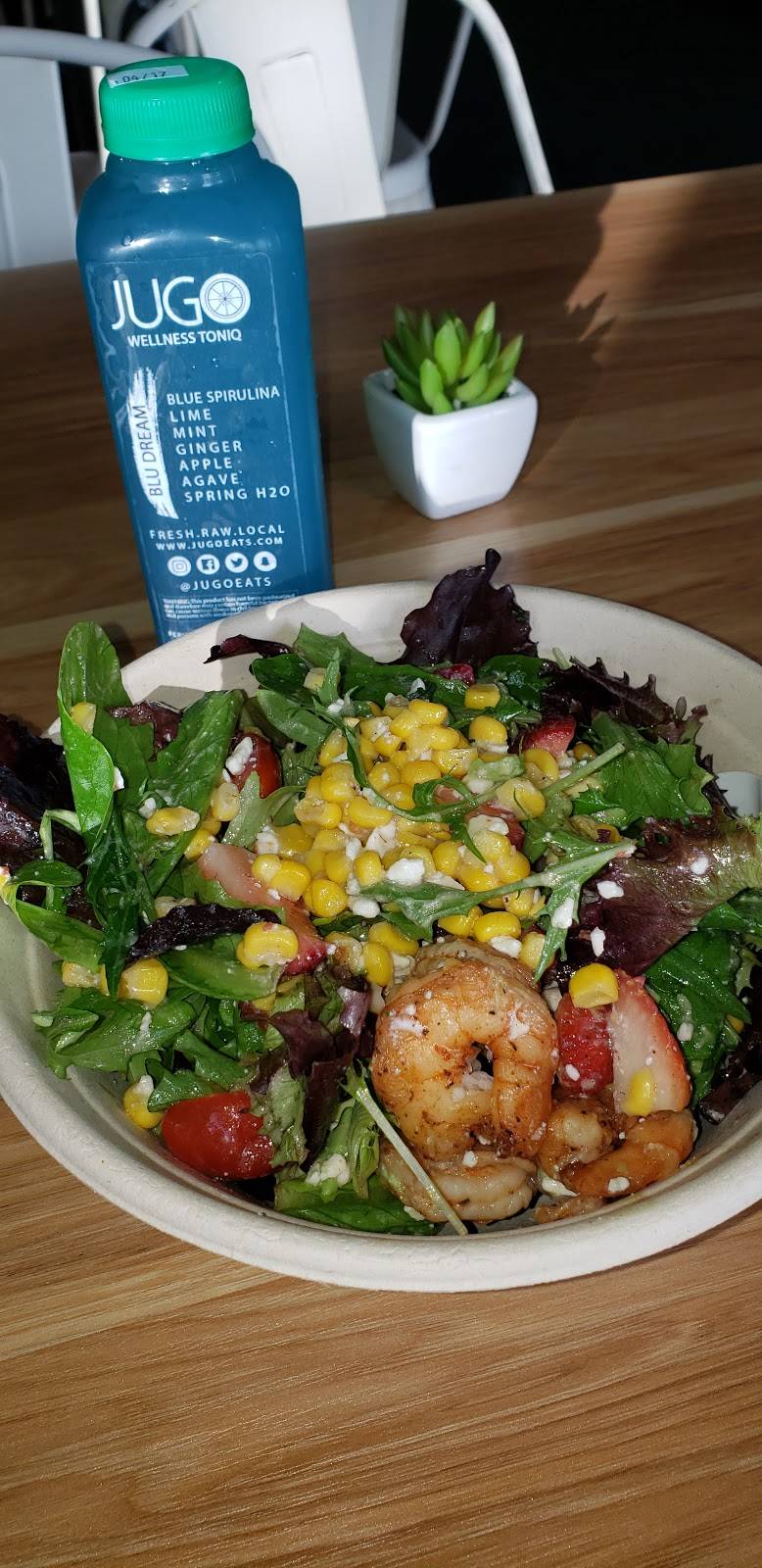 Jugo Salad & Juice Bar | restaurant | 5010, 1169 E Champlain Dr, Fresno, CA 93720, USA | 5594075846 OR +1 559-407-5846