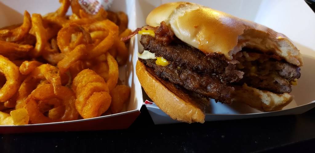 Jack in the Box | restaurant | 14485 E Foothill Blvd, Fontana, CA 92335, USA | 9094291128 OR +1 909-429-1128