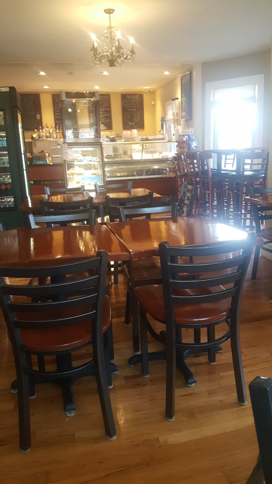 Pearl Street Cafe & Pub | restaurant | 78 Pearl St, Providence, RI 02905, USA | 4012730640 OR +1 401-273-0640