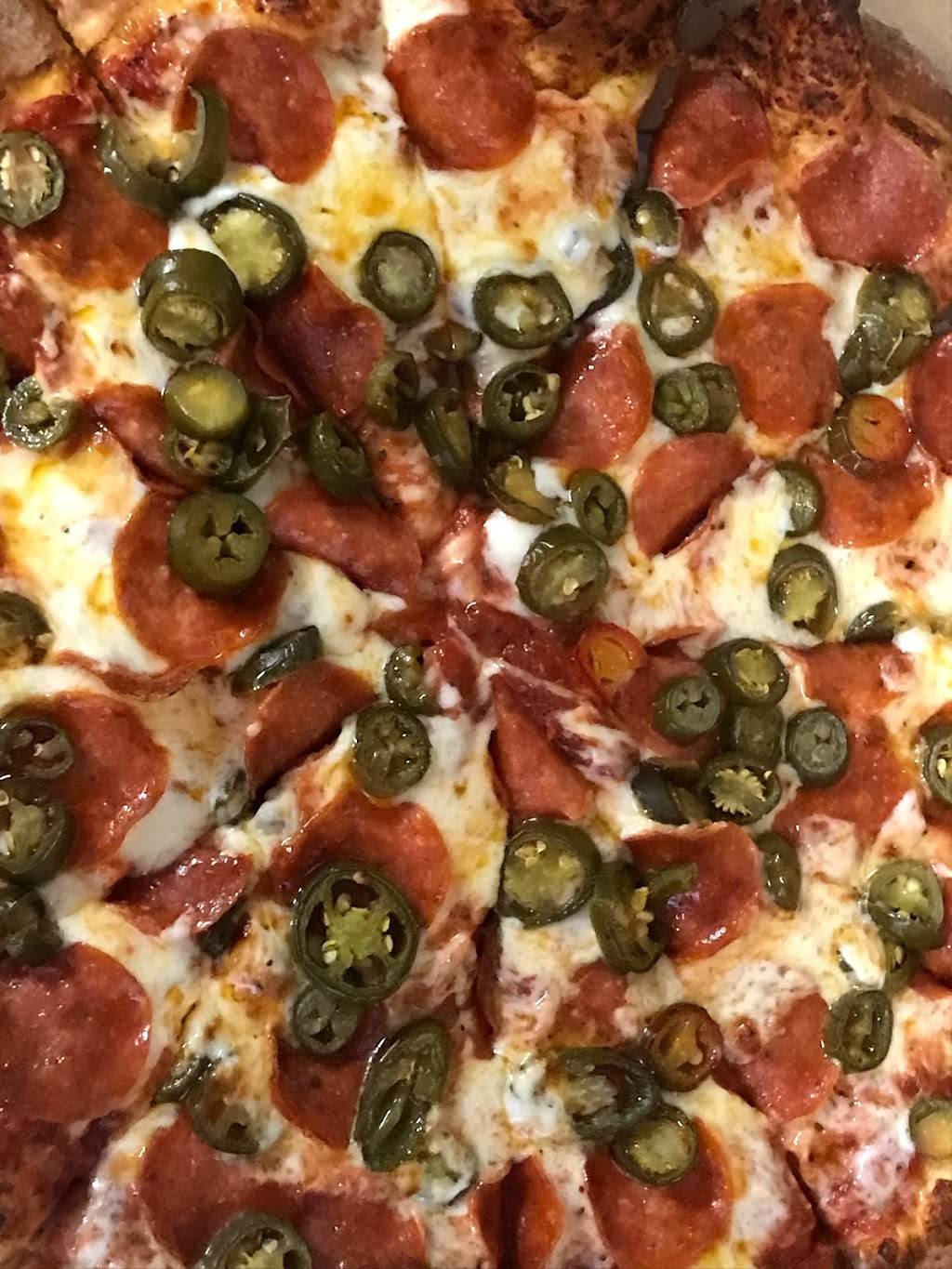 guidos pizza catering | restaurant | 26318 Friendly Valley Pkwy, Santa Clarita, CA 91321, USA | 6612524227 OR +1 661-252-4227