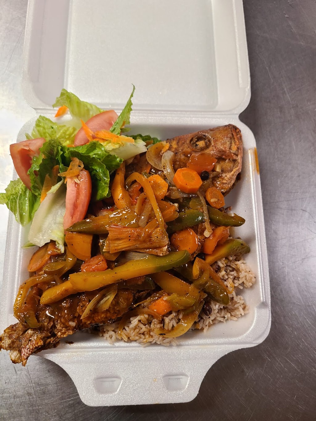 Jewels Caribbean Cuisine | restaurant | 109 Grove Terrace, Newark, NJ 07106, USA | 2488818659 OR +1 248-881-8659