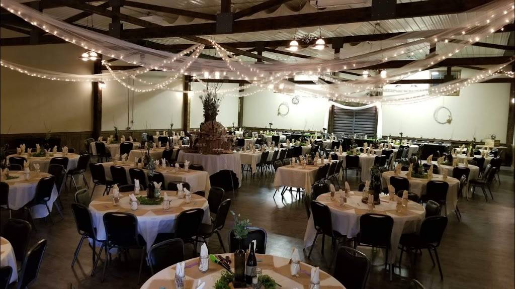 TinCAN Roadhouse | restaurant | 20715 Durand Ave, Union Grove, WI 53182, USA | 2628783033 OR +1 262-878-3033