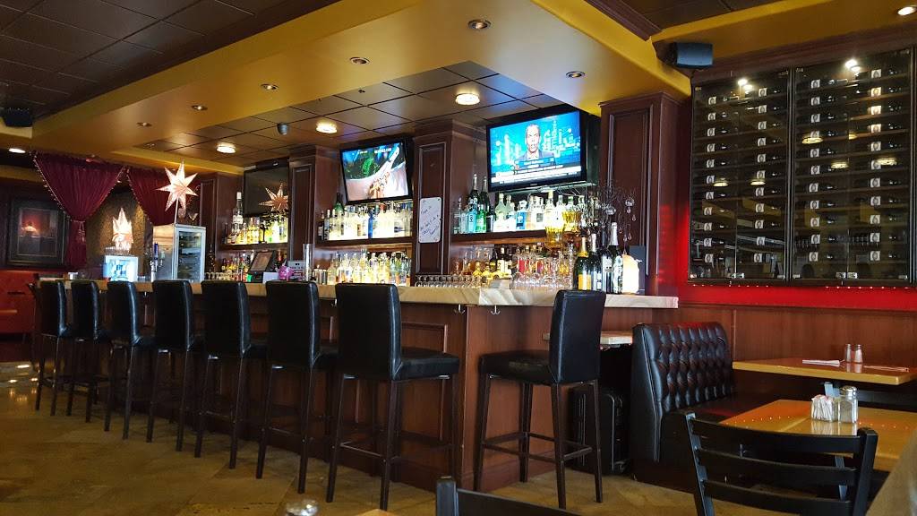 Coachs Mediterranean Grill & Bar | restaurant | 200 Main St #105, Huntington Beach, CA 92648, USA | 7149692233 OR +1 714-969-2233