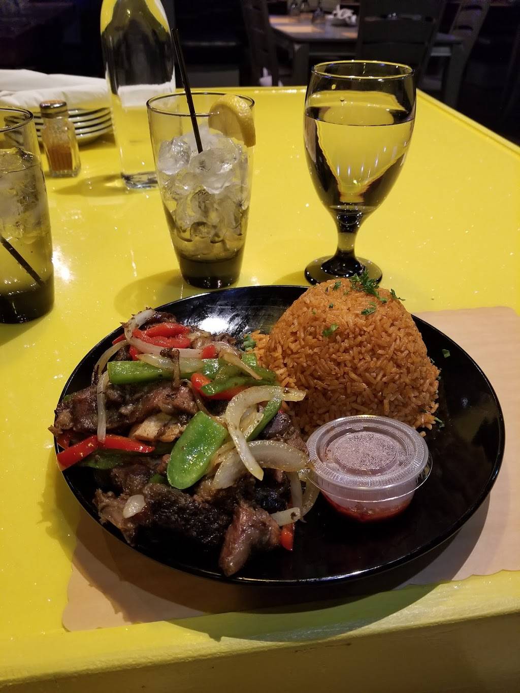 Choukouya Resto-Bar | restaurant | 4620 Richmond Rd #290, Cleveland, OH 44128, USA | 2162456660 OR +1 216-245-6660