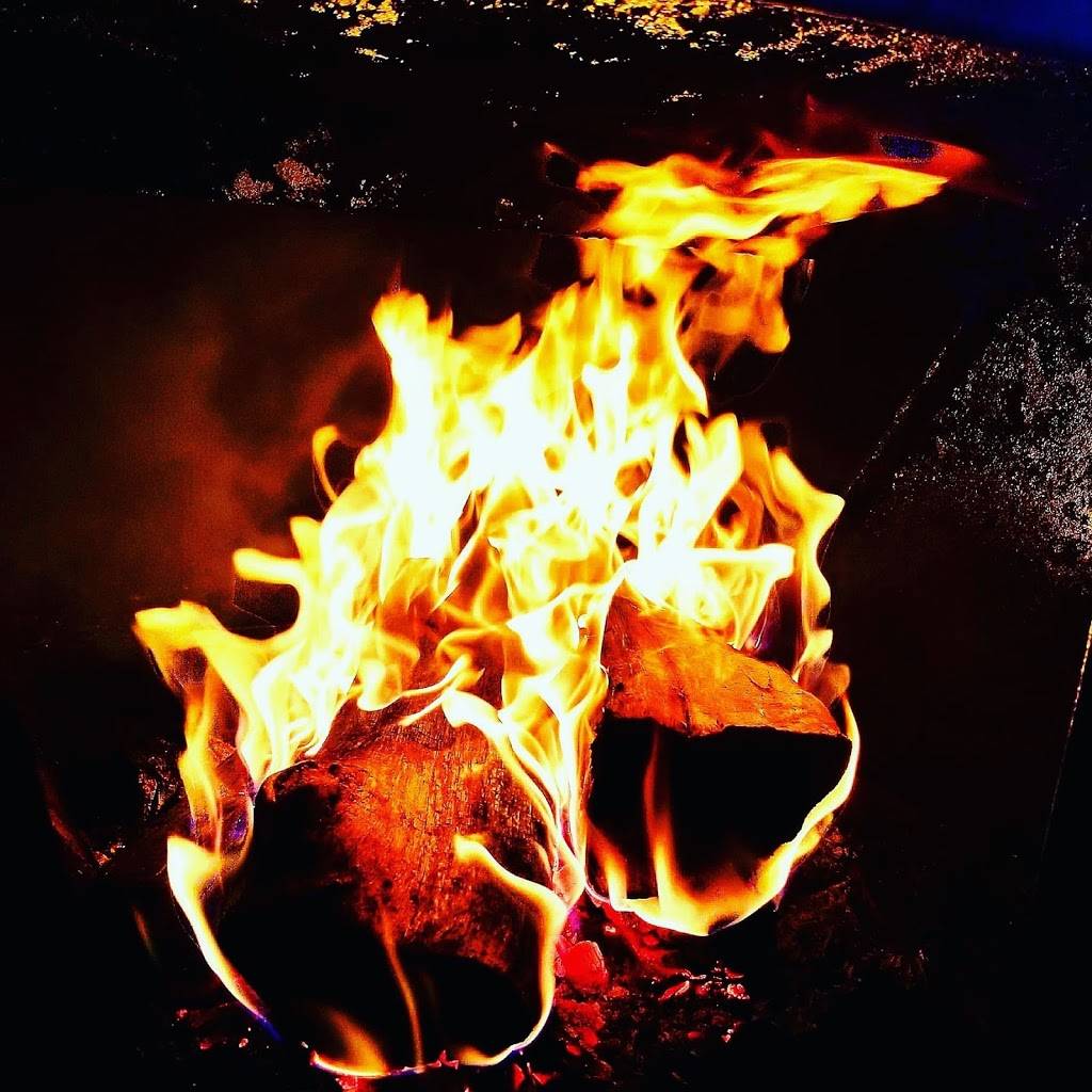 Pig Floyds BBQ | restaurant | 7271 SW 168th St, Palmetto Bay, FL 33157, USA | 3052987572 OR +1 305-298-7572