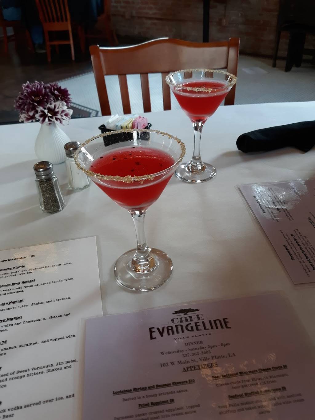 Cafe Evangeline | restaurant | 102 W Main St, Ville Platte, LA 70586, USA | 3373633603 OR +1 337-363-3603