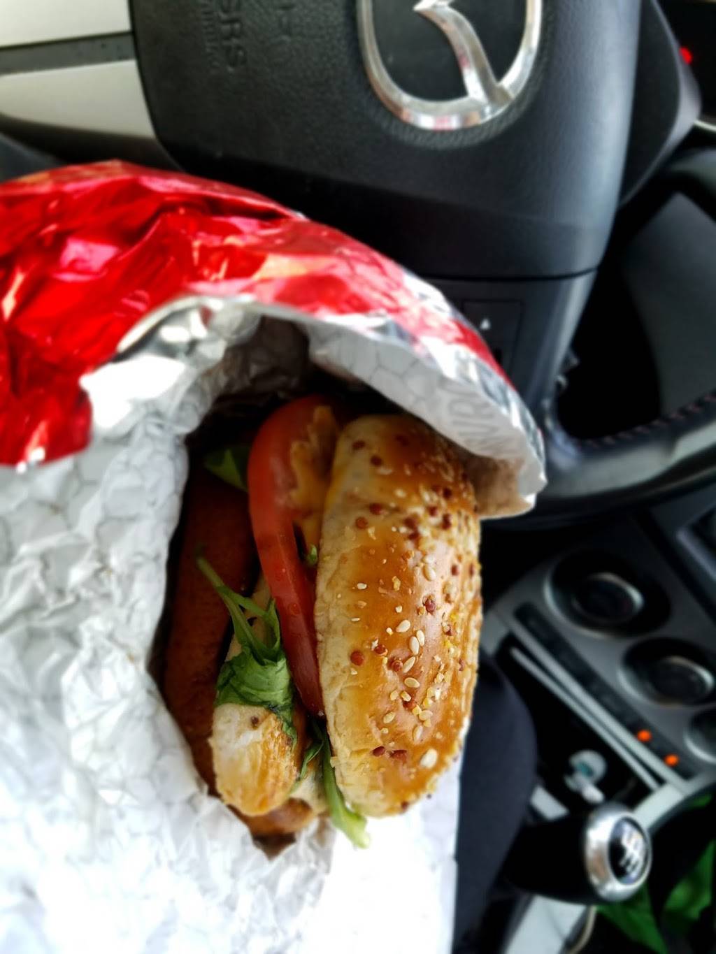 Wendys | restaurant | 101 Red Bank Rd, Goose Creek, SC 29445, USA | 8435723758 OR +1 843-572-3758