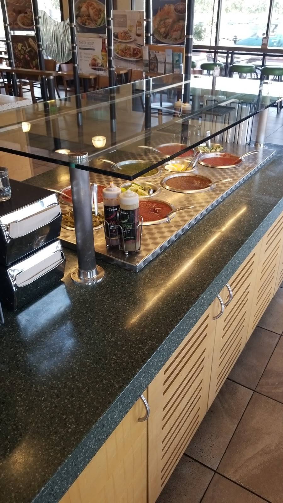 Rubios Coastal Grill | restaurant | 40 El Camino, Fresno, CA 93720, USA | 5594380260 OR +1 559-438-0260