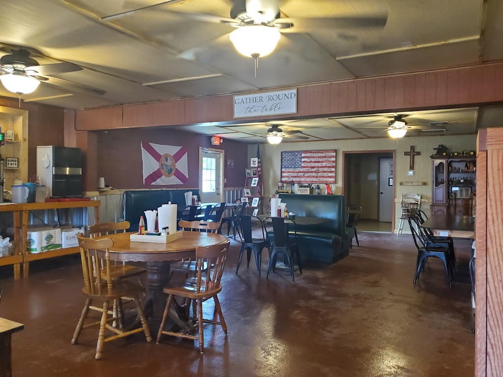 Eddies Chuck Wagon | restaurant | 5397 10th St, Malone, FL 32445, USA | 8505692134 OR +1 850-569-2134