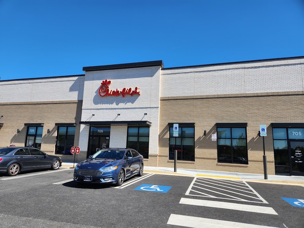 Chick-fil-A | restaurant | 705 Progress Wy, Gaithersburg, MD 20879, USA | 2402614139 OR +1 240-261-4139