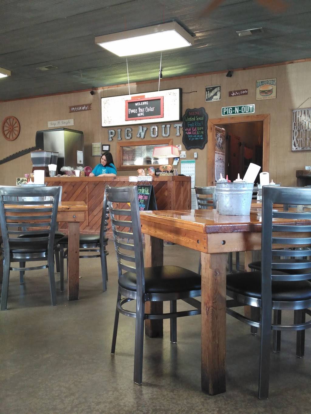 Pig-N-Out | restaurant | 225 Front St, Halls, TN 38040, USA | 7318365353 OR +1 731-836-5353