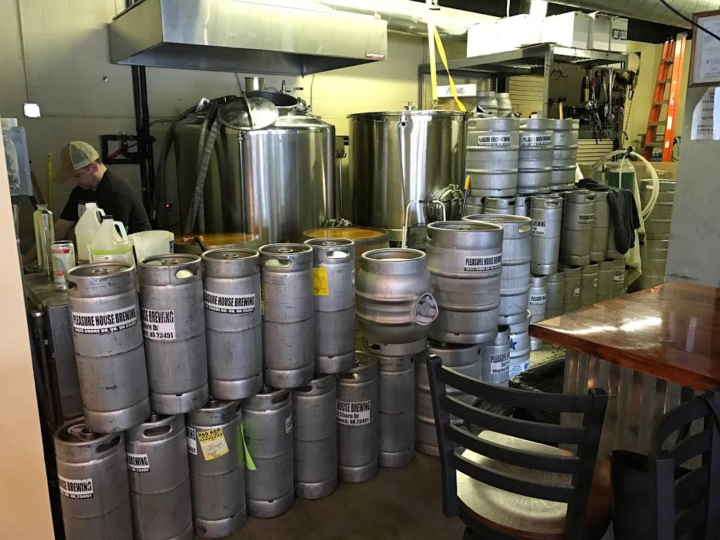 Pleasure House Brewing | restaurant | 3025 Shore Dr, Virginia Beach, VA 23451, USA | 7574960916 OR +1 757-496-0916