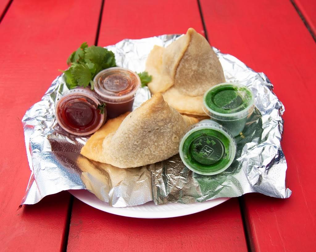 Bombay Dhaba | restaurant | 1207 S 1st St, Austin, TX 78704, USA | 7372474323 OR +1 737-247-4323