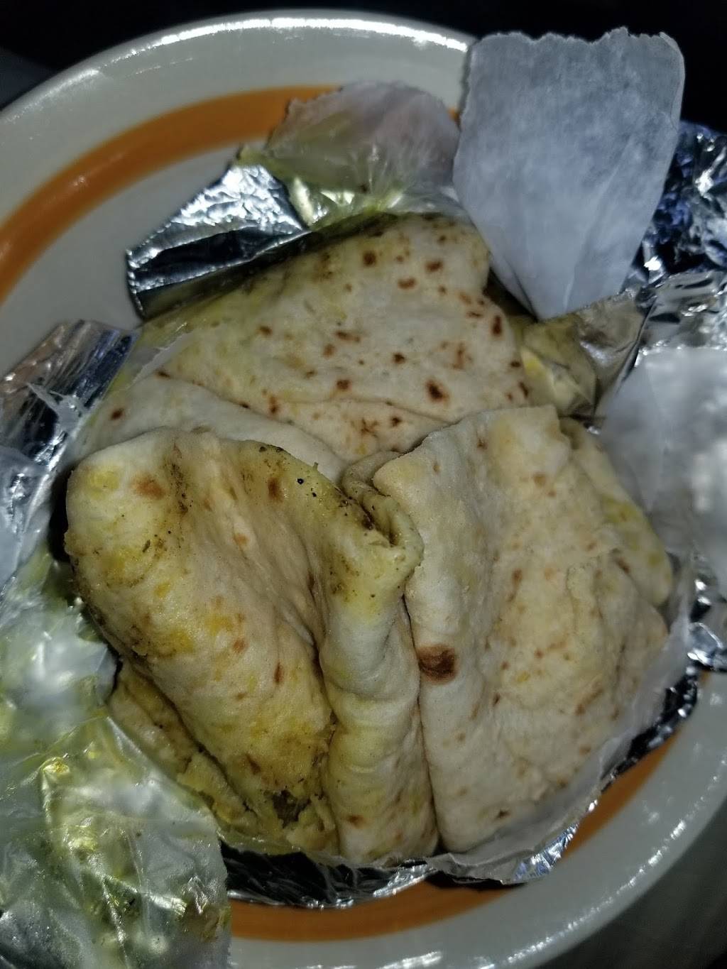 Alis Roti Shop | restaurant | 4220 White Plains Rd, Bronx, NY 10466, USA | 7186552178 OR +1 718-655-2178