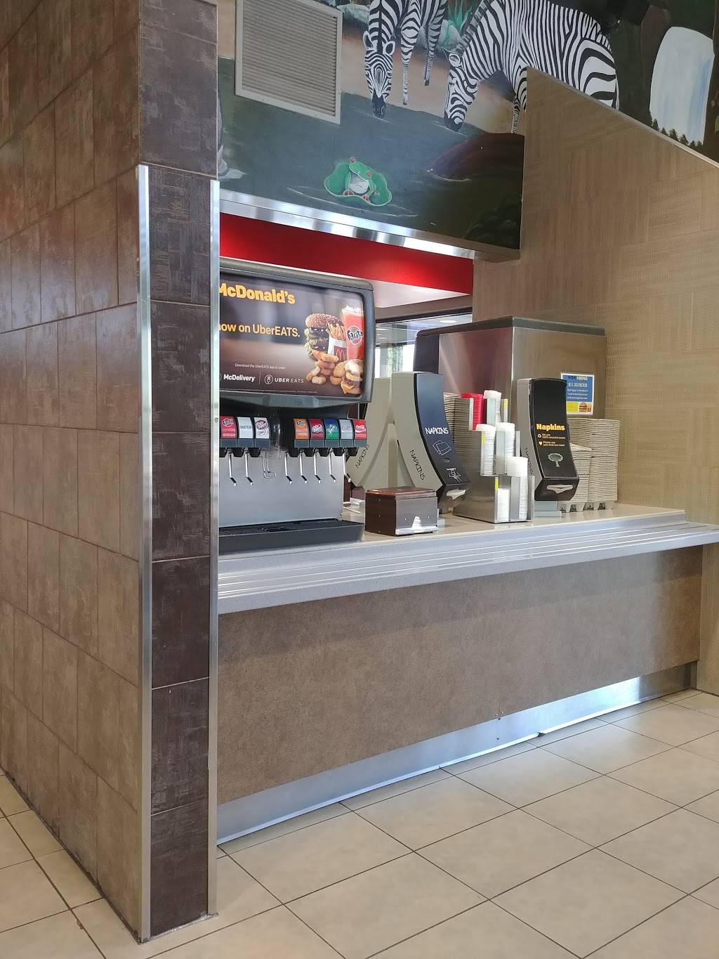 McDonalds | cafe | 9235 S Broadway, Highlands Ranch, CO 80129, USA | 3036837655 OR +1 303-683-7655