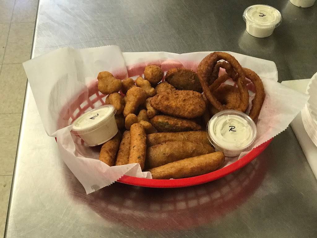 Beechwood Carryout & Pizza | restaurant | 6501 Beechwood Ln, Hillsboro, OH 45133, USA | 9373934353 OR +1 937-393-4353