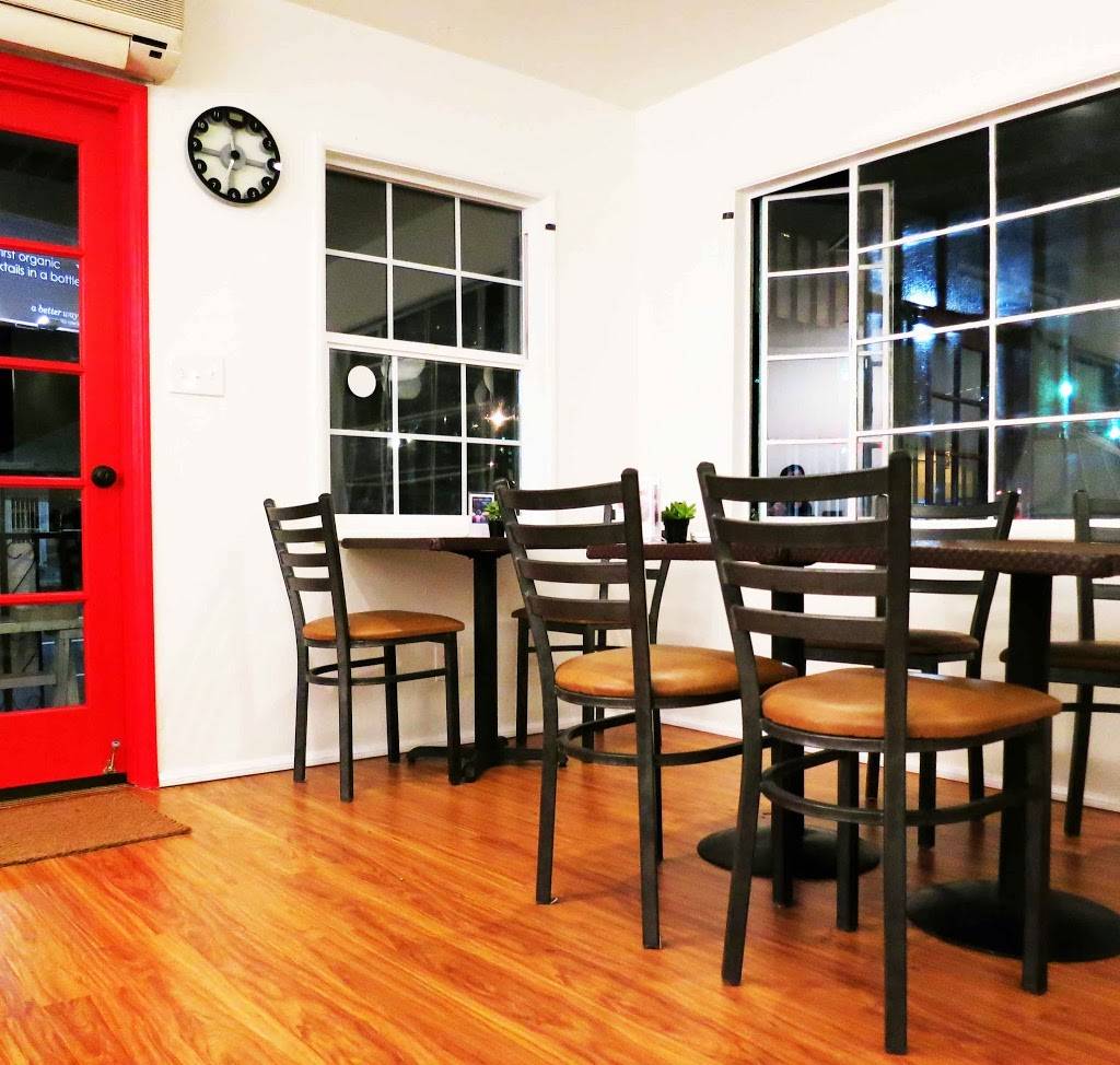 Veggie House | restaurant | 3217 Cahuenga Blvd W, Los Angeles, CA 90068, USA | 3238518837 OR +1 323-851-8837