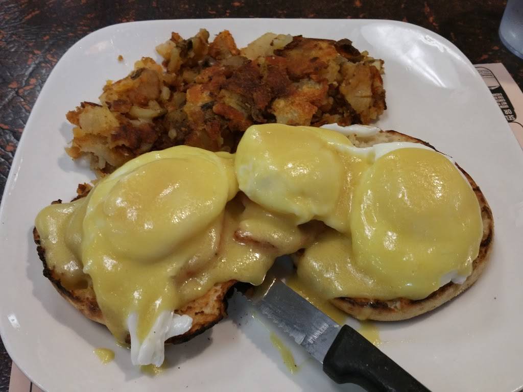 John & Elaines Restaurant | restaurant | 1103 Richmond Ave, Point Pleasant Beach, NJ 08742, USA | 7328990089 OR +1 732-899-0089