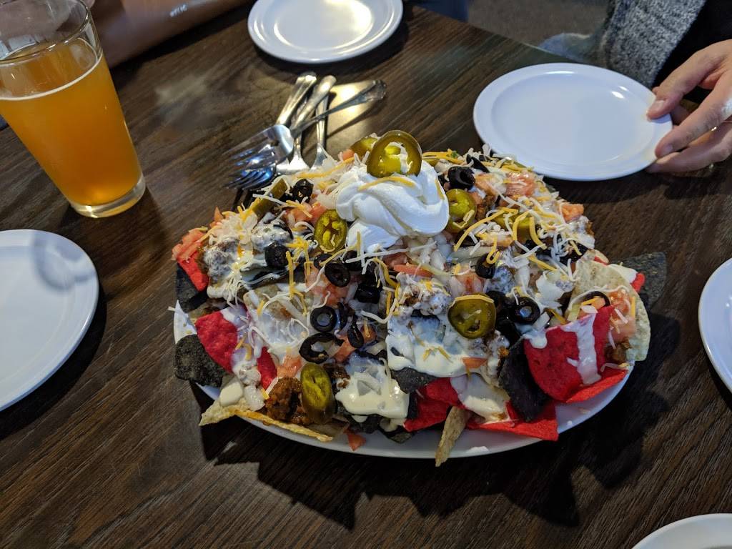 Legacys Bar & Grill | restaurant | 721 Young St, Jesup, IA 50648, USA | 3198273060 OR +1 319-827-3060