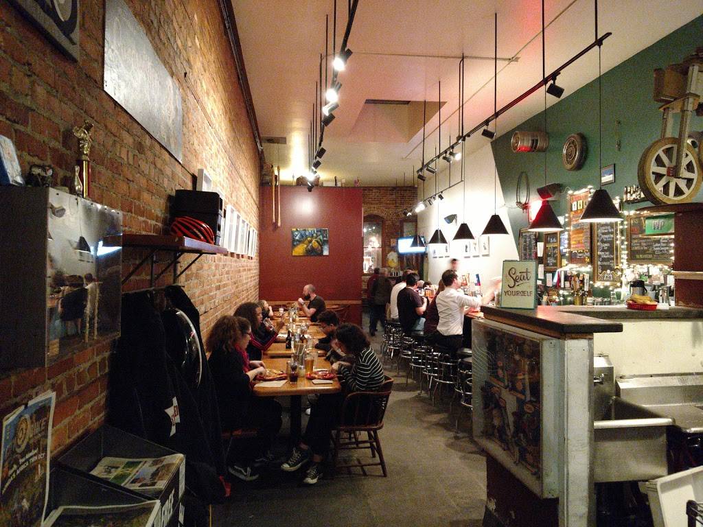 Lanesplitter Pizza & Pub | restaurant | 2033 San Pablo Ave, Berkeley, CA 94702, USA | 5108451652 OR +1 510-845-1652