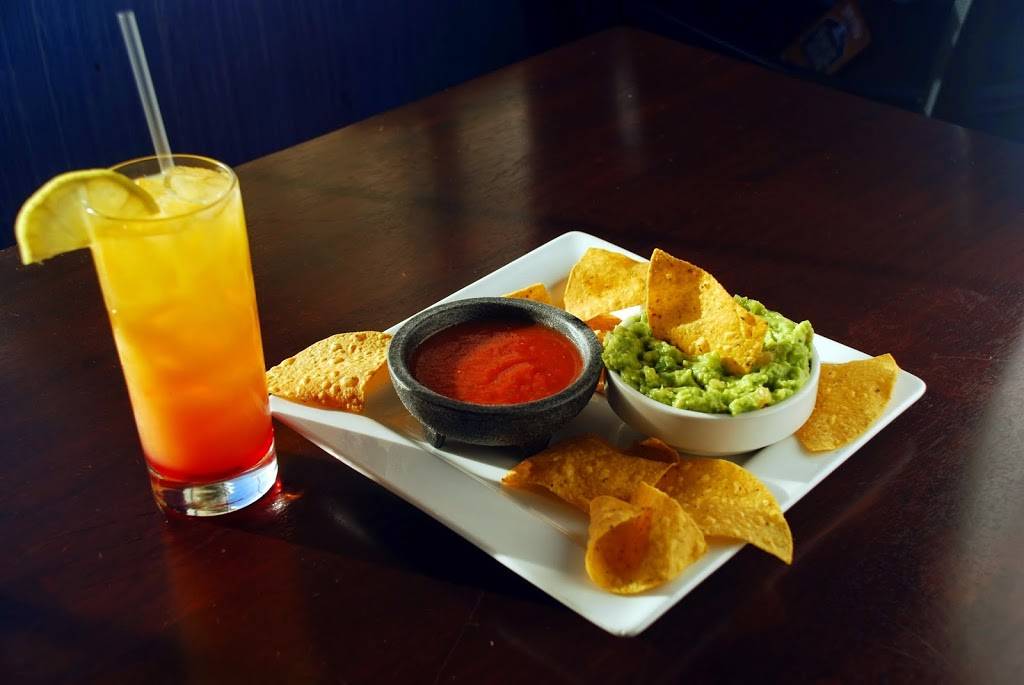 Habaneros Moline Southpark | restaurant | 4500 16th St, Moline, IL 61265, USA | 3097975020 OR +1 309-797-5020