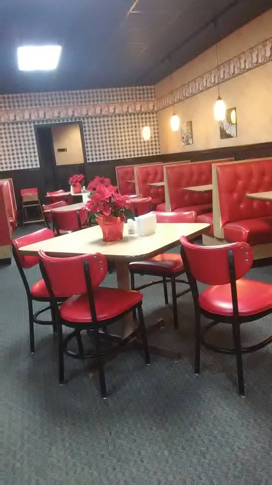 Pizza Joes | restaurant | Champion Plaza, 4437 Mahoning Ave, Warren, OH 44483, USA | 3308477244 OR +1 330-847-7244