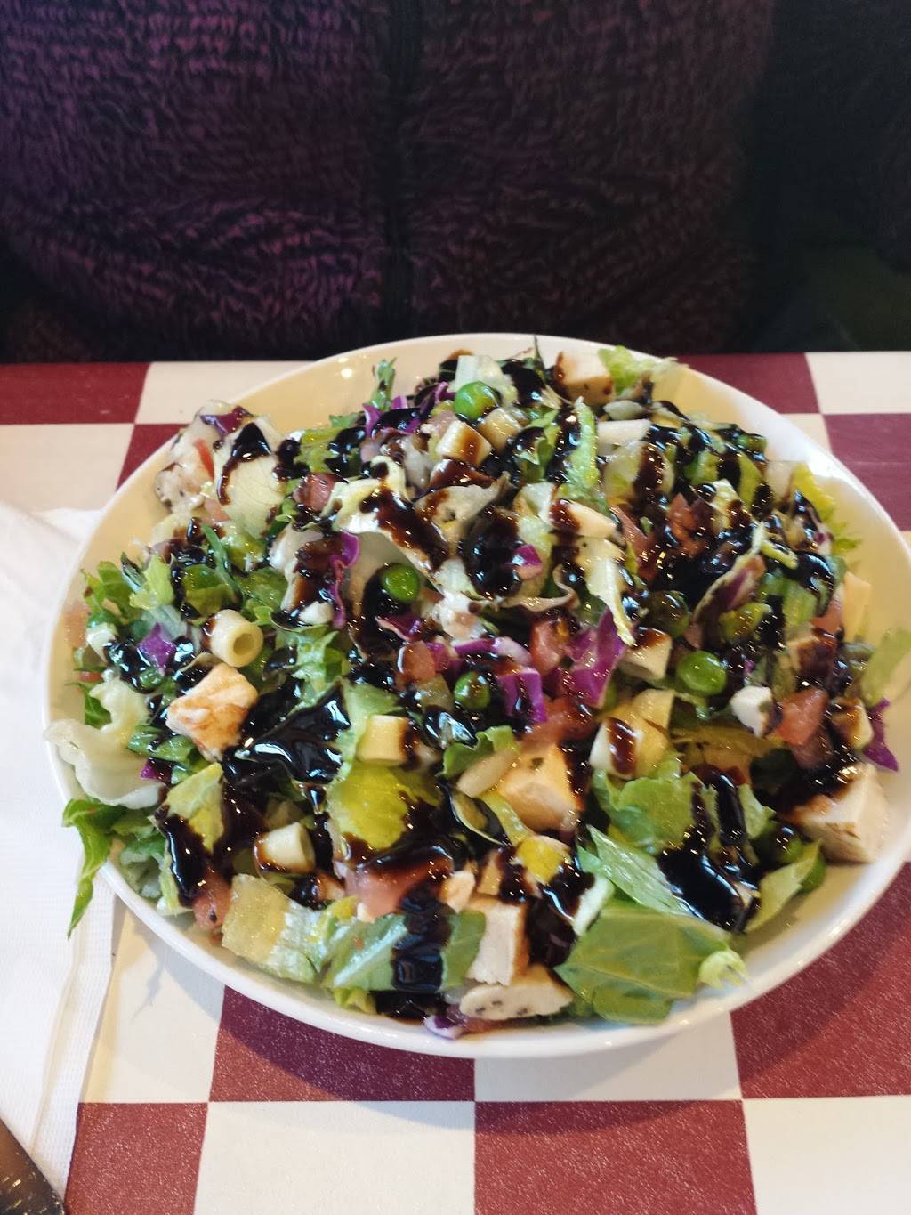 Giordanos | restaurant | 6836 N Sheridan Rd, Chicago, IL 60626, USA | 7732621313 OR +1 773-262-1313