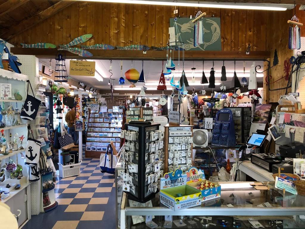 SeaGull Restaurant & Gift | restaurant | 3119 Bristol Rd, New Harbor, ME 04554, USA | 2076772374 OR +1 207-677-2374