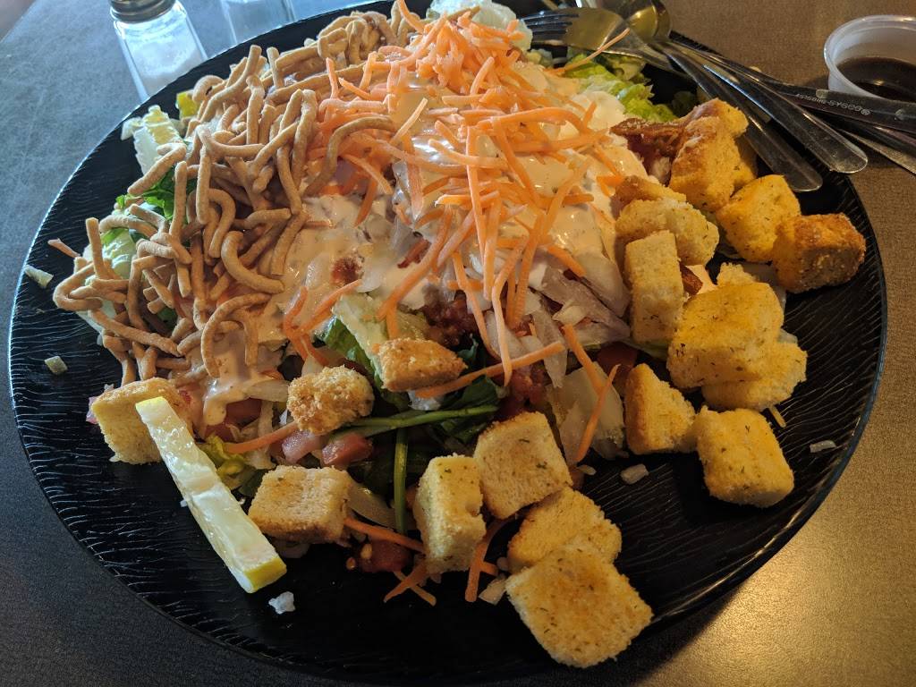 PepperJax Grill | restaurant | 8406 Park Dr, Omaha, NE 68127, USA | 4029324796 OR +1 402-932-4796