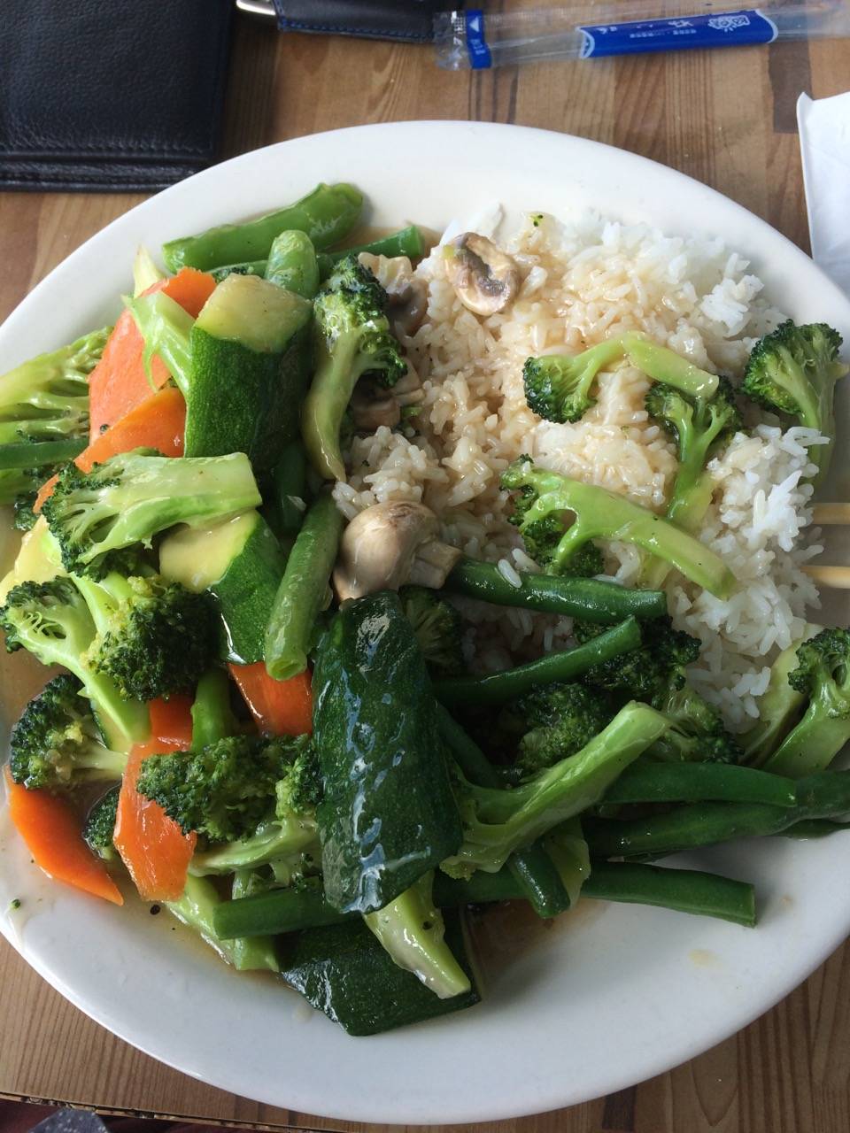 Bens | restaurant | 398 3rd St, Oakland, CA 94607, USA | 5107638336 OR +1 510-763-8336