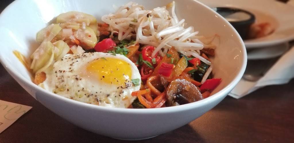 Chancery Pub | restaurant | 2100 E Moreland Blvd, Waukesha, WI 53186, USA | 2625491720 OR +1 262-549-1720