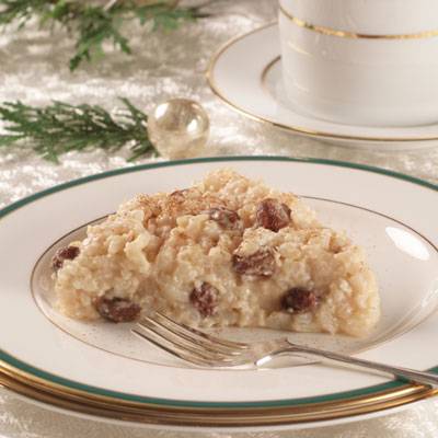 Alinas Convenience & Deli | restaurant | 28 Broadway, Taunton, MA 02780, USA | 7745011355 OR +1 774-501-1355