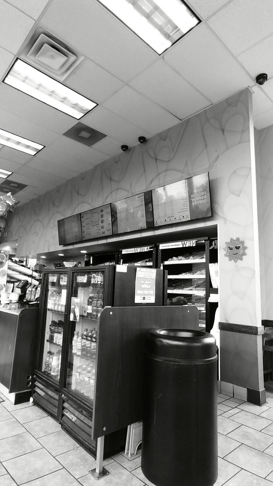 Dunkin | bakery | 3433 E West Maple Rd, Commerce Charter Twp, MI 48390, USA | 2489601770 OR +1 248-960-1770