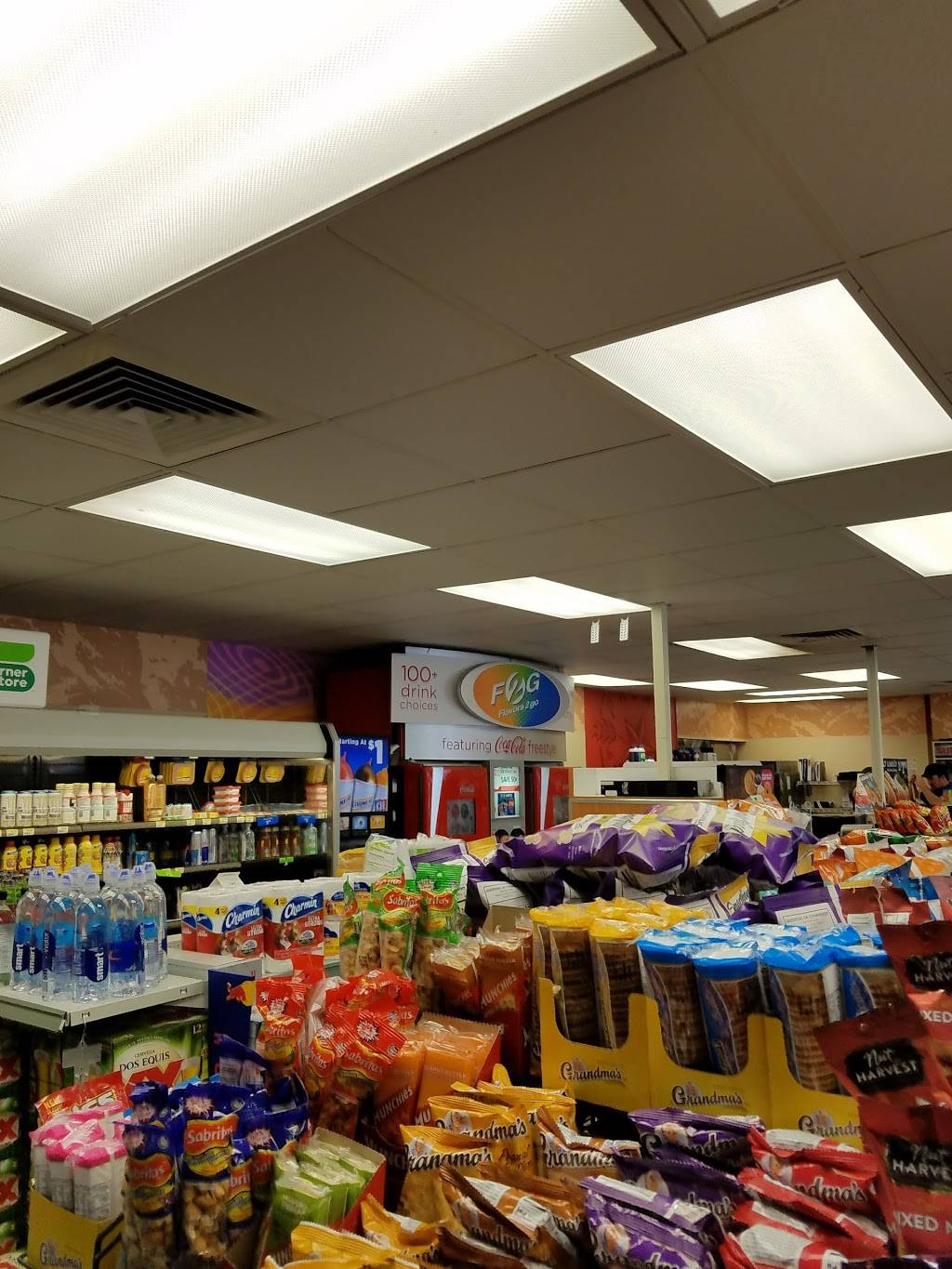 Corner Store | cafe | 1901 S New Braunfels Ave, San Antonio, TX 78210, USA | 2105344101 OR +1 210-534-4101