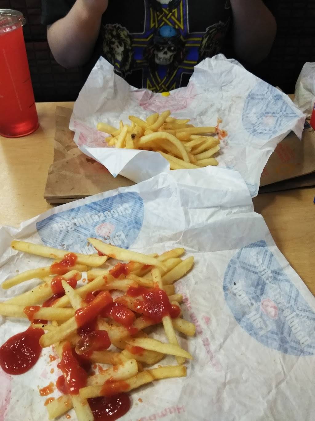 Dairy Queen Grill & Chill | restaurant | 2058 Portland Ave, Louisville, KY 40203, USA | 5027745565 OR +1 502-774-5565